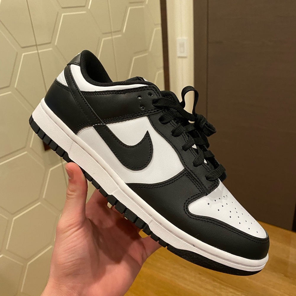 Nike dunk low panda size 9 brand new